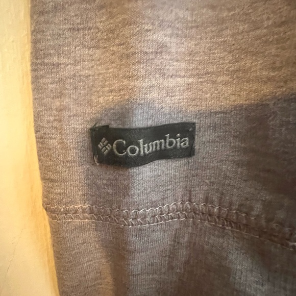 Med - Light purple Columbia Hoodie - Picture 3 of 4